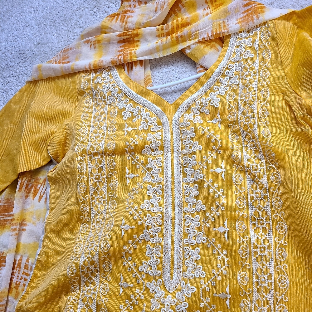 Two piece Khaddi Kameez and duppata